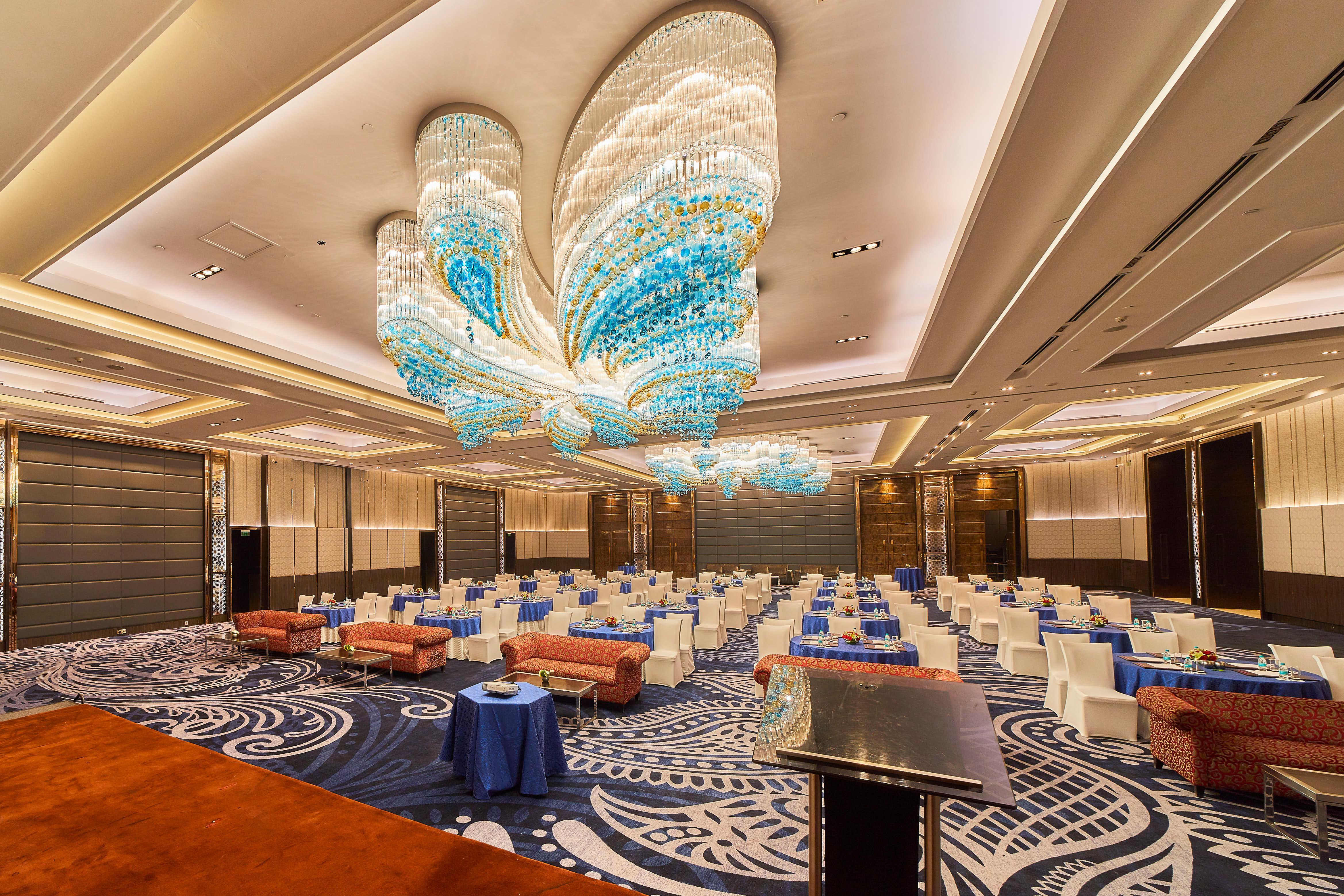 Hotel Crowne Plaza New Delhi Rohini By Ihg Esterno foto