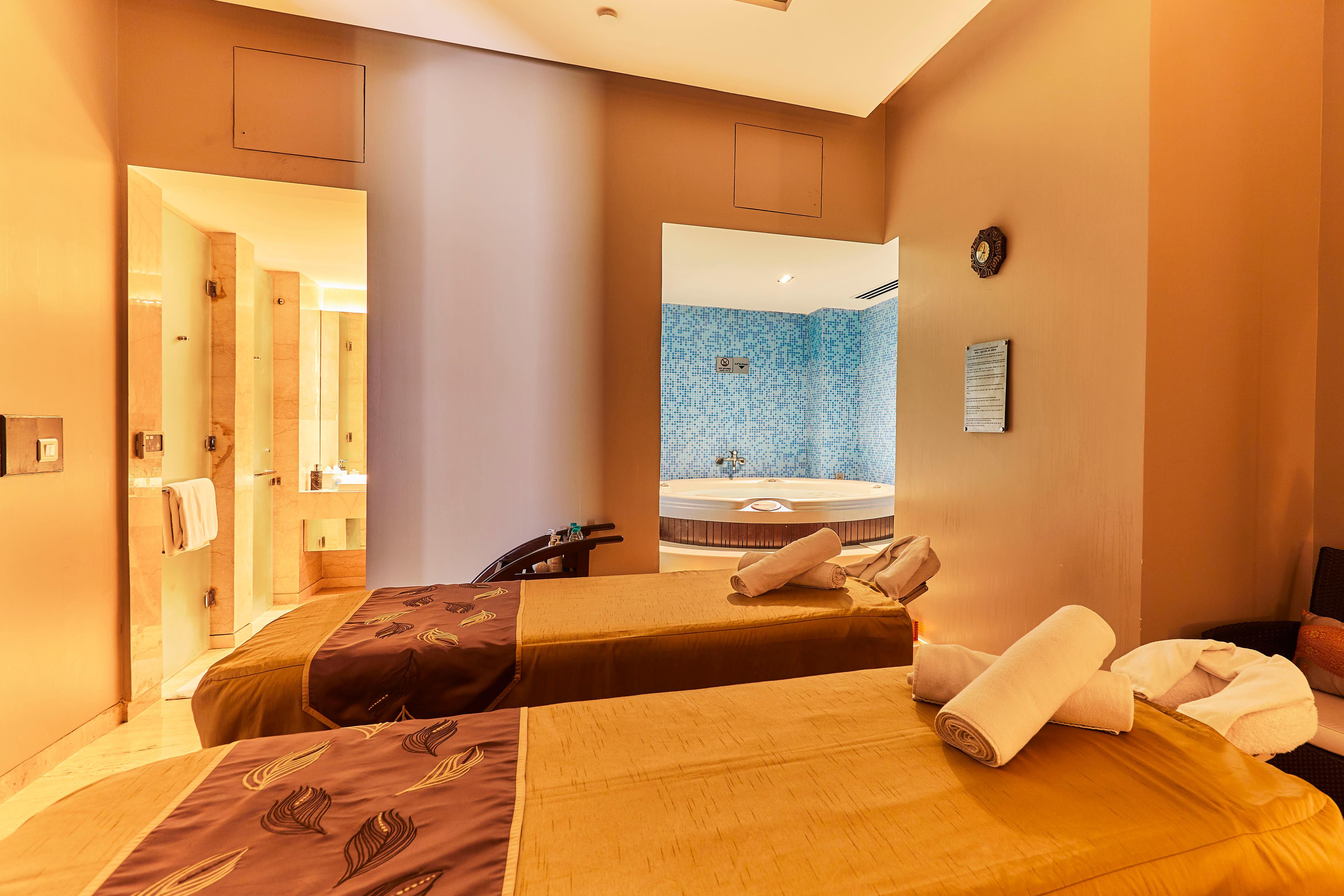 Hotel Crowne Plaza New Delhi Rohini By Ihg Esterno foto