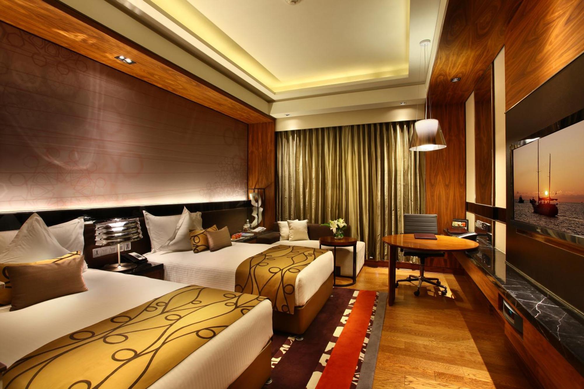 Hotel Crowne Plaza New Delhi Rohini By Ihg Esterno foto