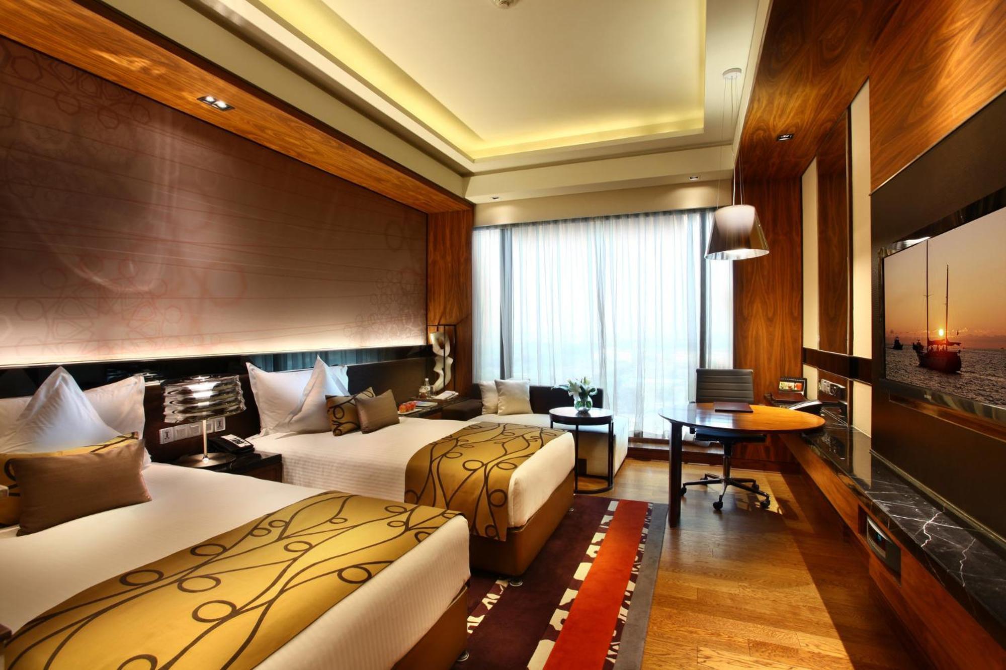 Hotel Crowne Plaza New Delhi Rohini By Ihg Esterno foto
